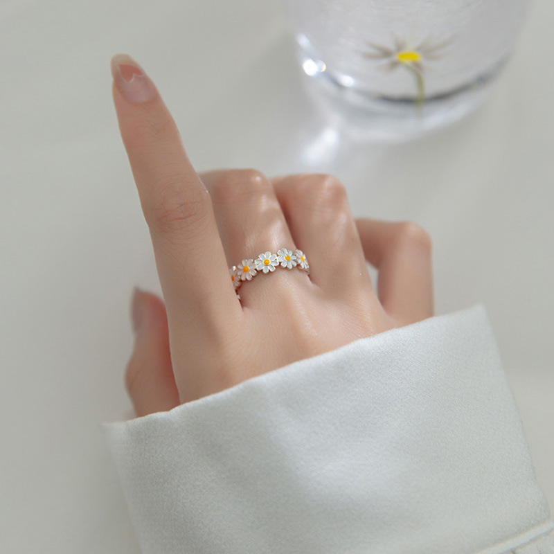 MJ01827 Flower Ring